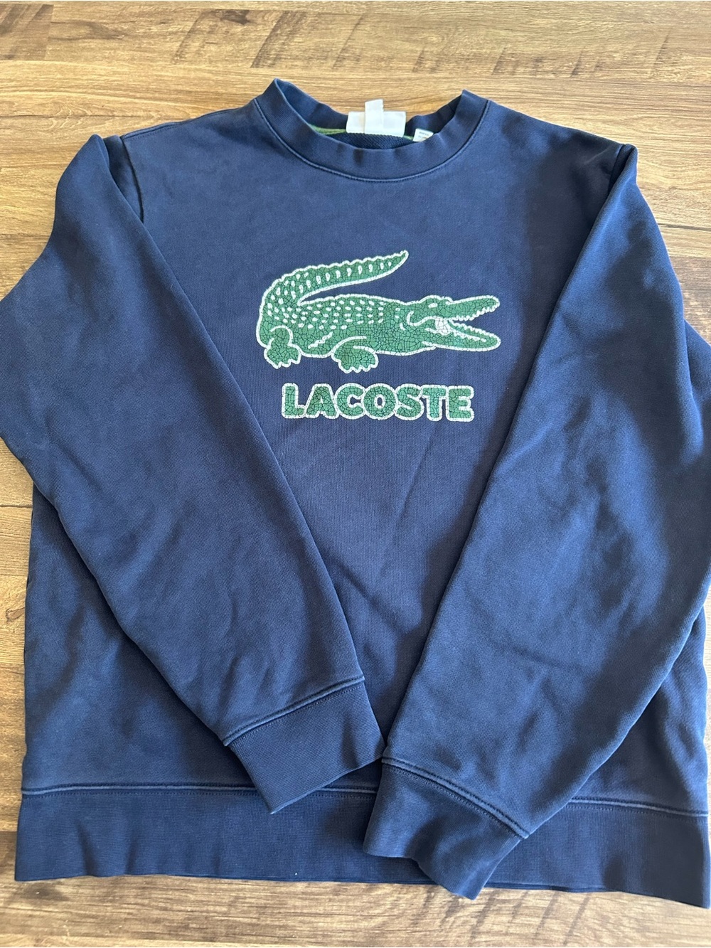 Lacoste Men’s Distressed Cracked Logo Fleece Sweatshirt Navy Blue M